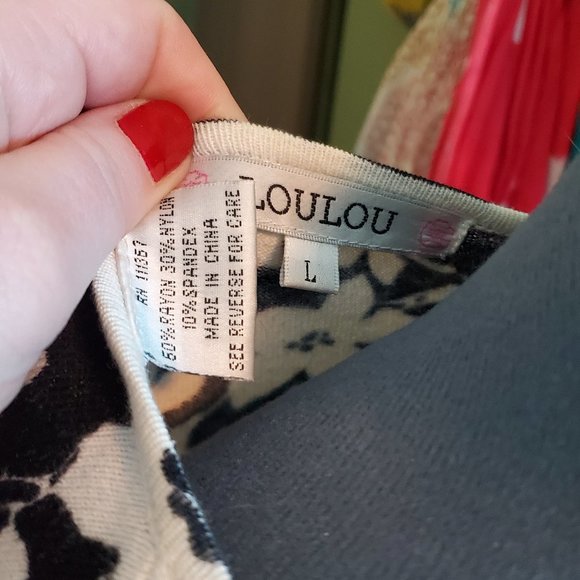 Floral Pattern Cardigan with Pearl Buttons - Picture 2 of 3